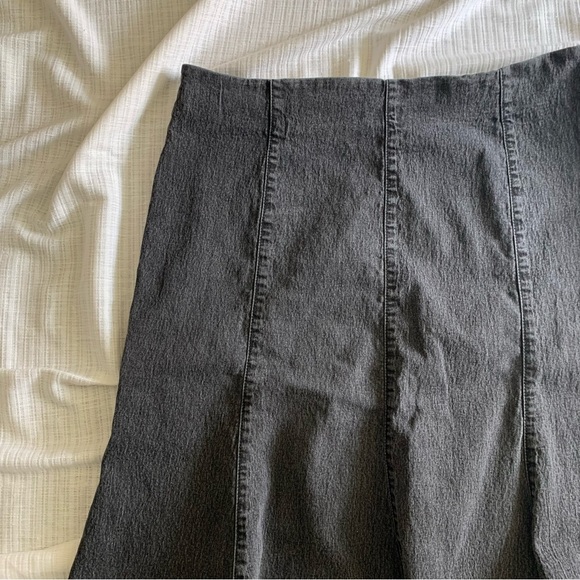 Y2K Denim Trumpet Skirt - Picture 3 of 5
